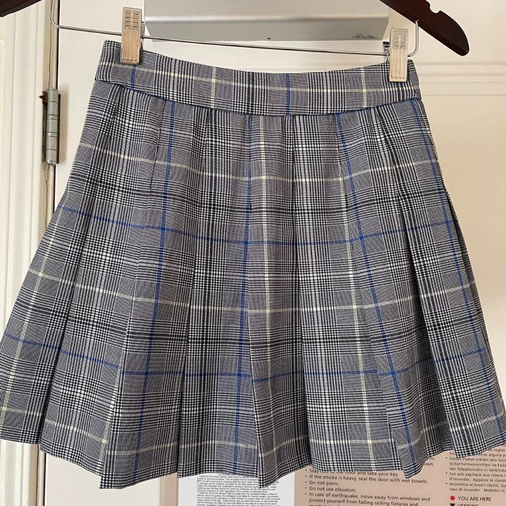 Aritzia Olive Skirt